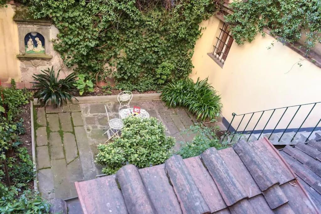 Cozy Apartment With Private Garden - City Center - Floransa Dış mekan fotoğraf